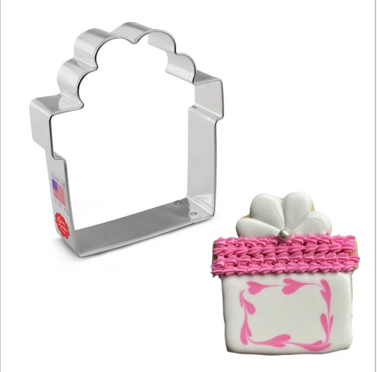 PRESENT WITH BOW Cookie Cutter,  Ann Clark Cookie Cutter, Ann Clark Collection